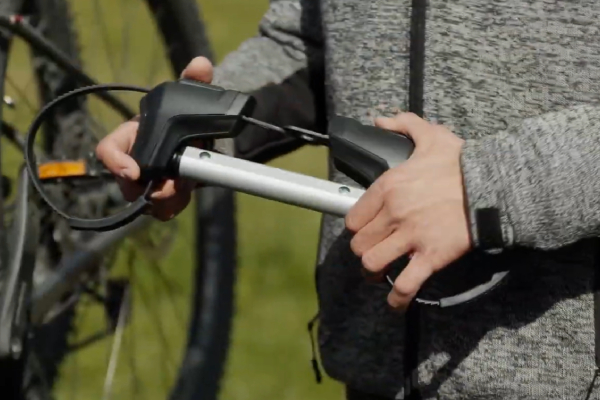 Nosic bicyklov ENVIO eMAX rameno na 3. bicykel